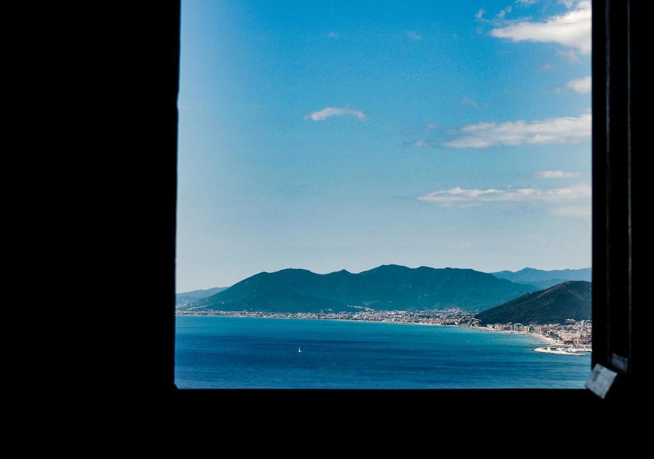 Blu Oltremare Panzió Borgio Verezzi Kültér fotó